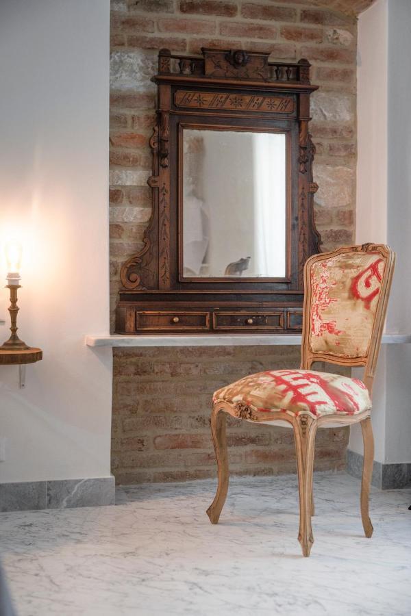 Carrara Bella Bed & Breakfast Екстериор снимка